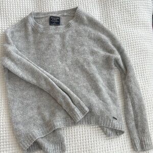 Abercrombie & Fitch Light Gray Crew Neck Sweater